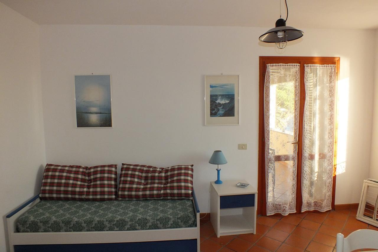 Le Soleil Apartman Spiaggia di Cavoli Kültér fotó